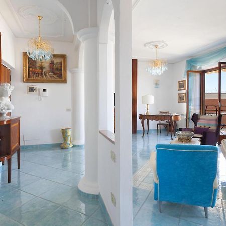 Amore Rentals - Appartamento Cielomare Sorrento Eksteriør bilde